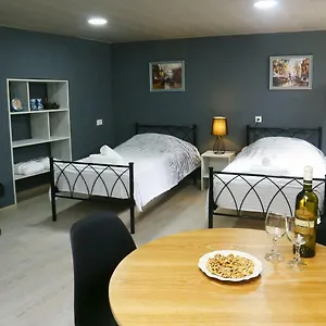 гостевой дом Georgian House Sundukiani Тбилиси