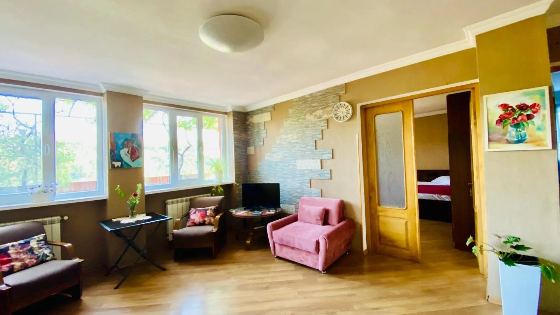 Eco Holiday House Tbilisi