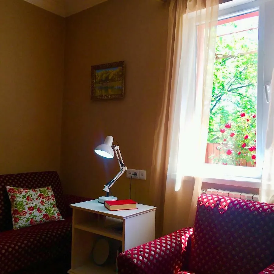 Eco Holiday House Tbilisi 0*,  Georgien